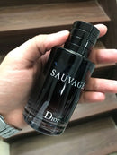 Pide 1 y Llévate 3 – Kit de Perfumes Premium para Hombre 100ml (One Million, Sauvage y Invictus)